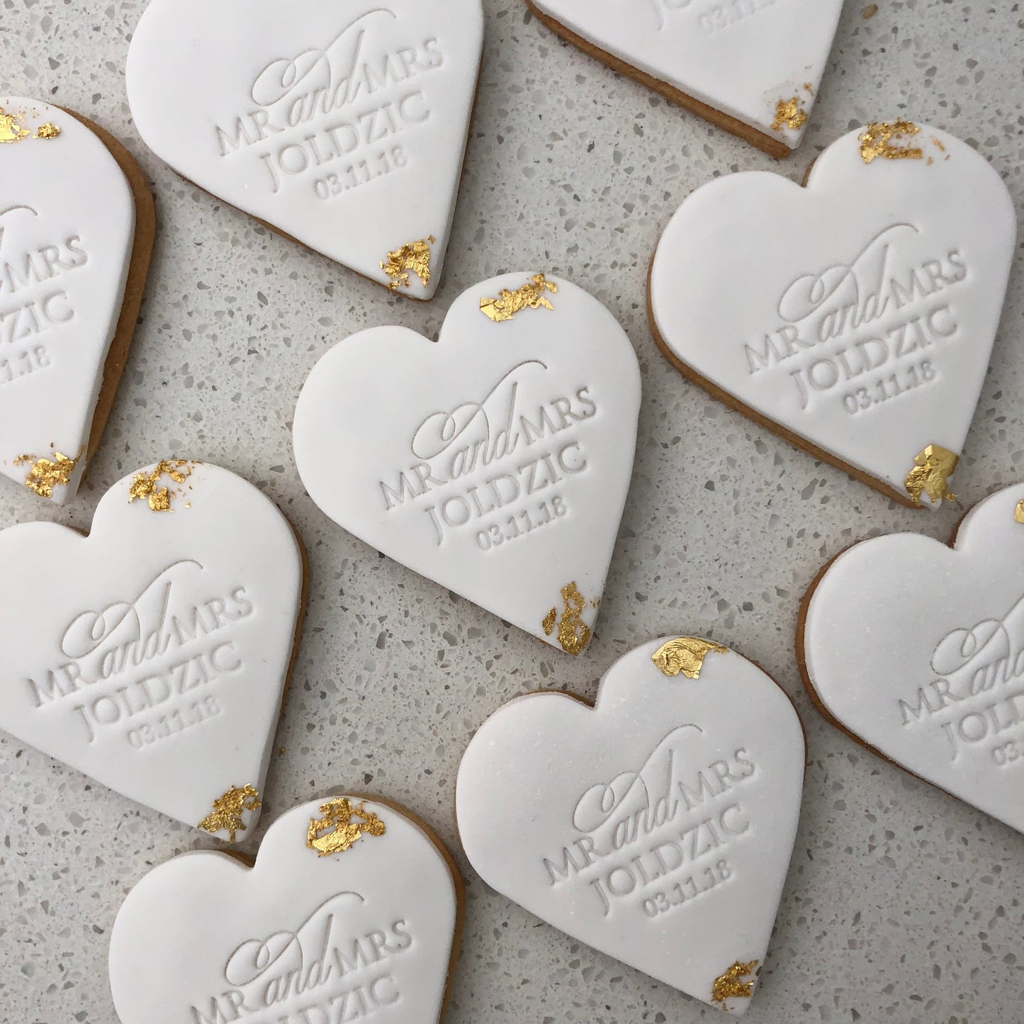 Personalised Favour Cookies with Gold/Silver Leaf