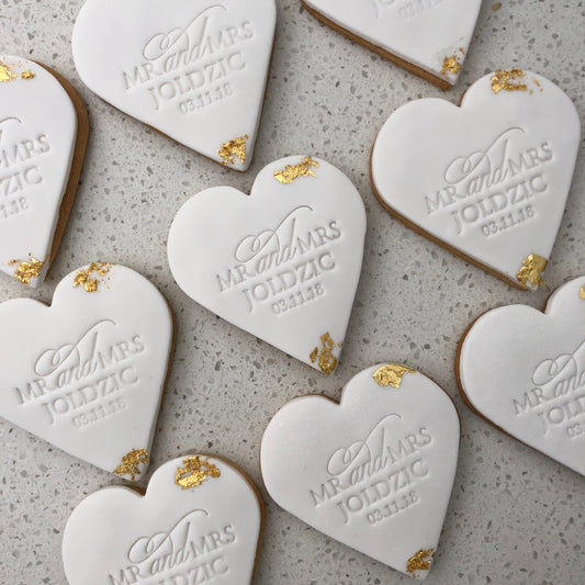 Personalised Favour Cookies with Gold/Silver Leaf