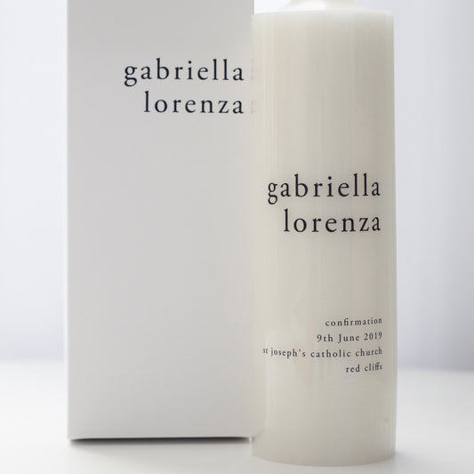 Minimalist Candle comes with an optional personalised display box, made to match the candle.