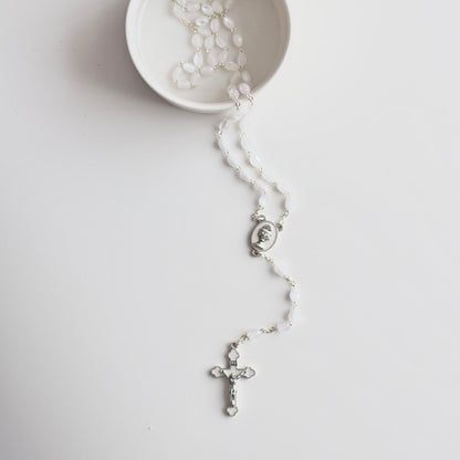 My First Communion Rosary is perfect as a gift for their first communion, you can order in a set with a communion icon or add to one of our bibles.