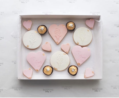 Personalised Large Mother's Day Cookie Gift Box filled with cookies and chocolates for that special lady in your life.