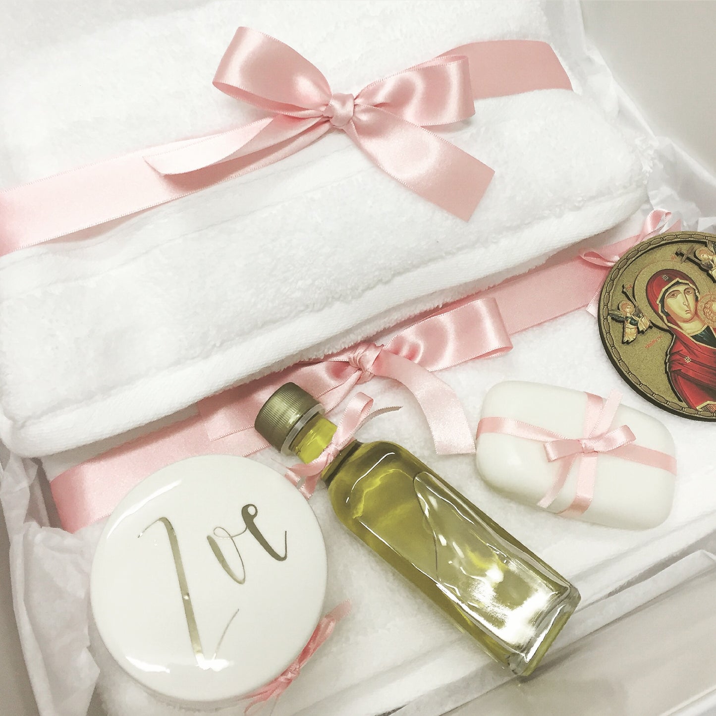 Classic Orthodox Package includes 1 x 1 x Your choice of White Extra Large Box, Clear Extra Large Acrylic Box, No Box. (Price varies depending on which option you choose.) 1 x Bath Towel 1 x Hand Towel 1 x Oil Sheet & Cap 1 x Singlet 1 x Oil 1 x Personalised Trinket Box 1 x Soap 1 x Socks 1 x Icon